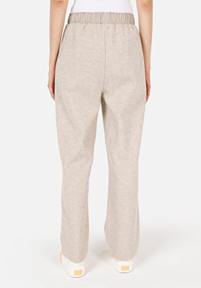 Afficher les détails de Pantalon De Survêtement Beige Regular Fit Femme