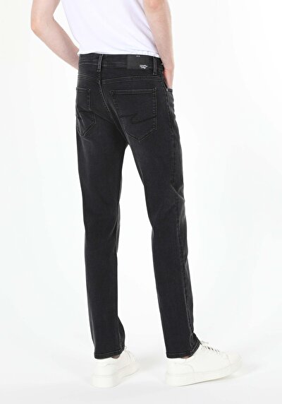 Image de 045 David Pantalon Denim Straight Leg En Regular Fit Homme