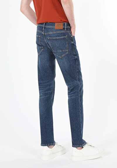 Image de 045 David Pantalon Denim Straight Leg En Regular Fit Homme