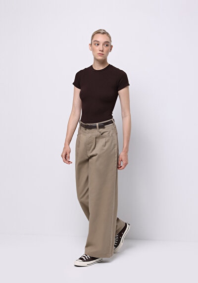 Afficher les détails de Pantalon Beige Wide Leg High Rise En Sergé Regular Fit Femme