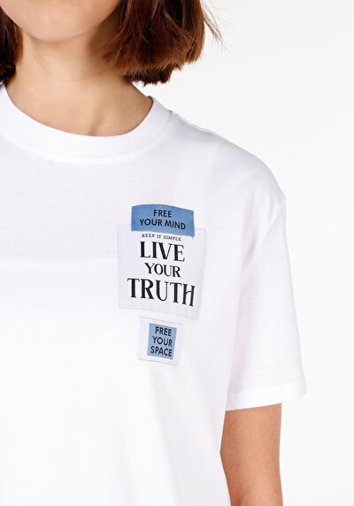 Image de T-shirt À Manches Courtes Blanc Regular Fit Imprimé Femme