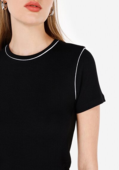 Image de T-shirt À Manches Courtes Noir Slim Fit Droit Femme