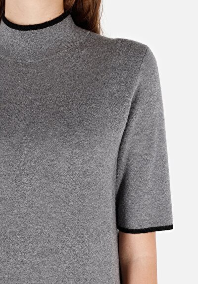 Image de Robe Gris Regular Fit Manches Courtes   Femme