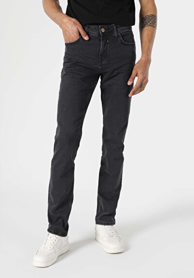 Image de 044 Karl Pantalon Noir Straight Leg En Straight Fit Homme