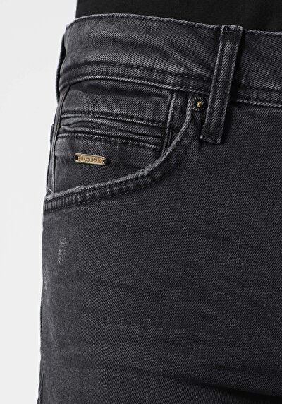 Afficher les détails de 044 Karl Pantalon Noir Straight Leg  En  Straight Fit Homme