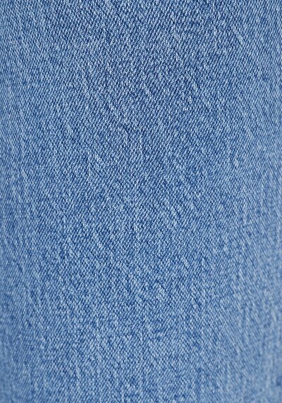 Afficher les détails de 792 Mila Pantalon    En Jean Regular Fit Femme