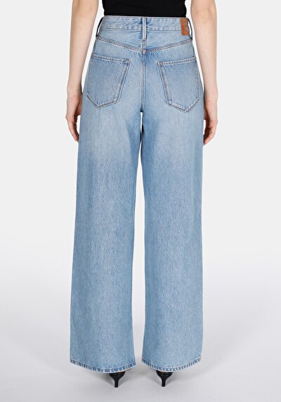 Image de 970 Berry Pantalon En Jean Regular Fit Femme
