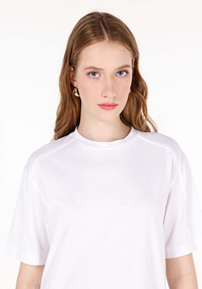 Image de T-shirt À Manches Courtes Blanc Regular Fit Imprimé Femme