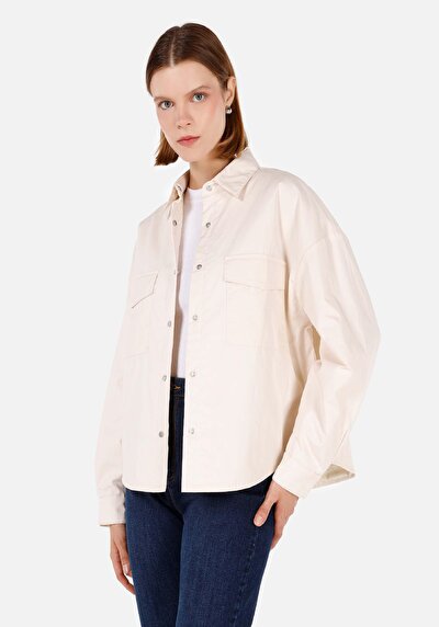 Afficher les détails de Chemise À Manches Longues Ecru Relaxed Fit Droit Sergé Femme