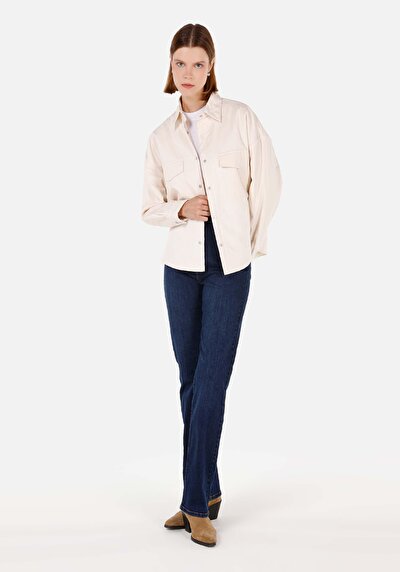 Afficher les détails de Chemise À Manches Longues Ecru Relaxed Fit Droit Sergé Femme