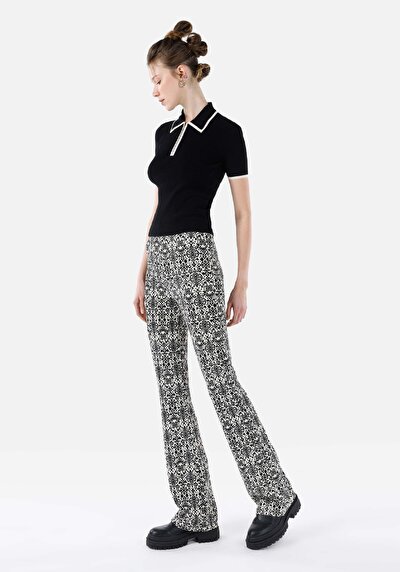 Afficher les détails de Pantalon De Survêtement Noir Slim Fit Femme