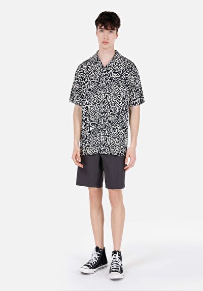 Afficher les détails de Short Anthracite Regular Fit Homme