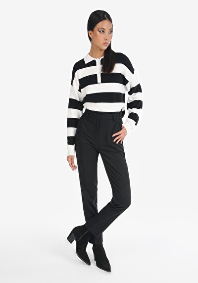 Image de Pantalon Noir Narrow Leg  En  Slim Fit Femme