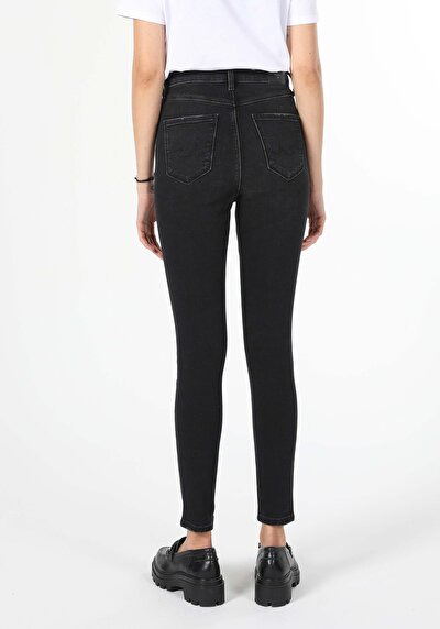 Image de 760 Diana Pantalon Denim En Skinny Fit Femme