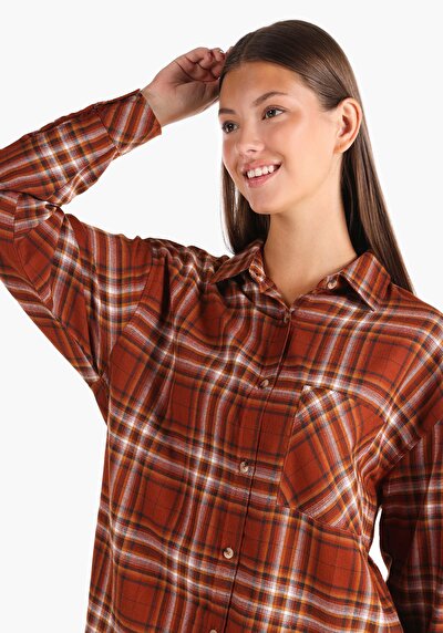 Image de Chemise À Manches Longues Marron    Femme