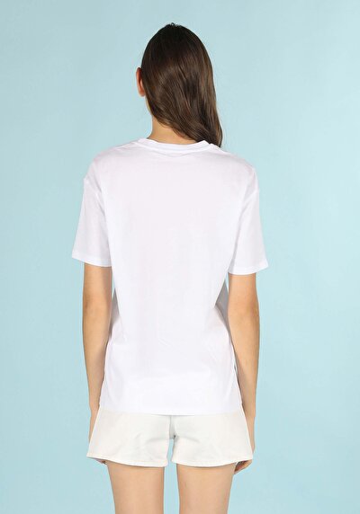Image de T-shirt À Manches Courtes Blanc Comfort Fit Femme