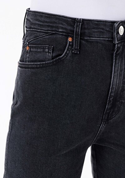 Image de 891 Maya Pantalon Denim Tapered Leg Medium Rise En  Slim Fit Femme