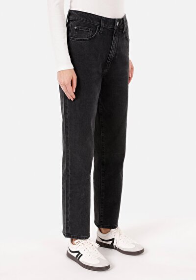 Image de 884 Lauren Pantalon Straight Leg High Rise En Jean Straight Fit Femme