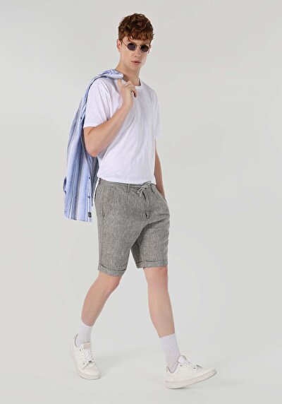 Afficher les détails de Short Gris Regular Fit Homme