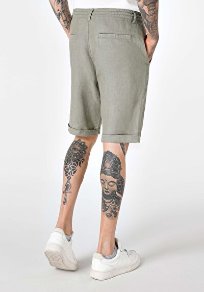 Afficher les détails de Short  Regular Fit Homme