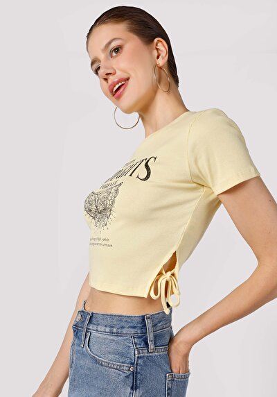 Image de T-shirt À Manches Courtes Jaune Slim Fit  Femme