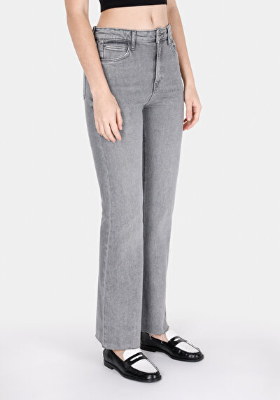 Image de 791 Monica Pantalon Bootcut Medium Rise En Jean Regular Fit Femme