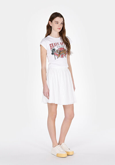 Image de T-shirt À Manches Courtes Blanc Slim Fit Imprimé Femme