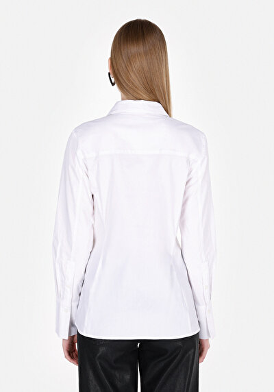 Afficher les détails de Chemise À Manches Longues Blanc Slim Fit Droit Uni Femme
