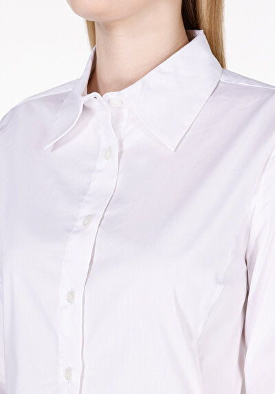Image de Chemise À Manches Longues Blanc Slim Fit Droit Uni Femme