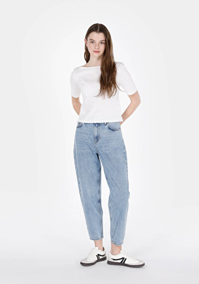 Image de Blouse À Manches Courtes Blanc Slim Fit Manches Courtes Femme