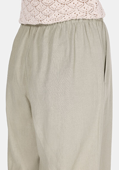 Afficher les détails de Pantalon Vert Wide Leg High Rise En Uni Regular Fit Femme
