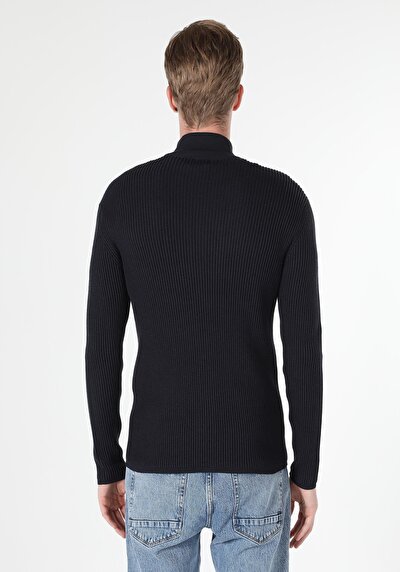Afficher les détails de Cardigan Tricot Marine Slim Fit Homme