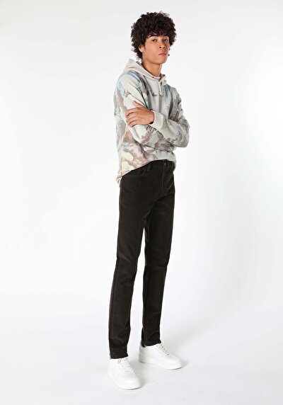 Image de Pantalon Kaki Straight Leg En Straight Fit Homme