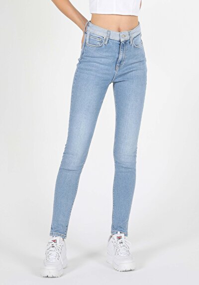 Image de 760 Diana Pantalon Bleu Skinny  Leg  En  Super Slim Fit Femme