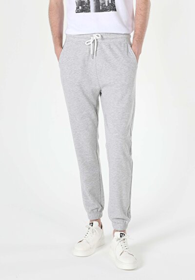 Afficher les détails de Pantalon De Survêtement Gris Slim Fit Homme