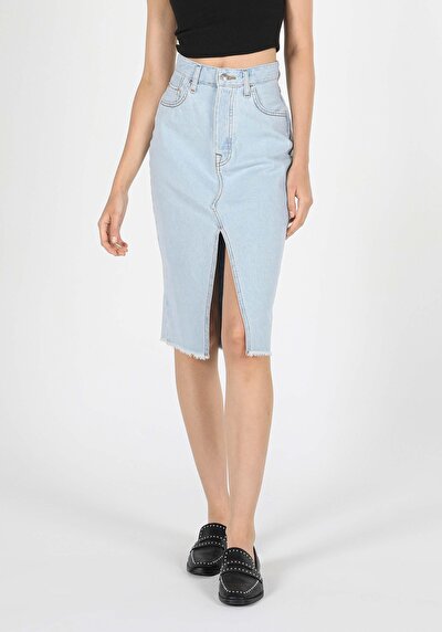 Afficher les détails de Jupe Denim Slim Fit    Femme