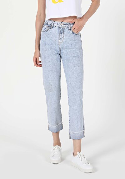 Image de 893 Julia Pantalon Denim Tapered Leg  En  Boyfriend Fit Femme