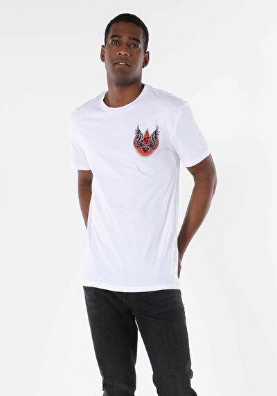 Image de T-shirt À Manches Courtes Blanc Comfort Fit Imprimé Homme