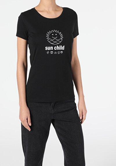 Image de T-shirt À Manches Courtes Noir Slim Fit  Femme