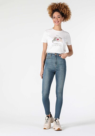 Image de 760 Diana Pantalon Denim Skinny Leg En Super Slim Fit Femme