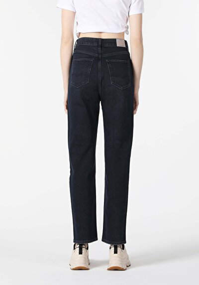 Image de 884 Lauren Pantalon Denim Bootcut En Straight Fit Femme