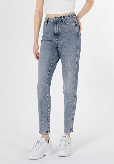 Image de 896  Maria Pantalon Denim Tapered Leg  En  Mom Fit Femme
