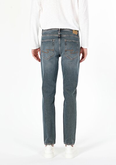Image de 044 Karl Pantalon Denim Straight Leg  En  Straight Fit Homme