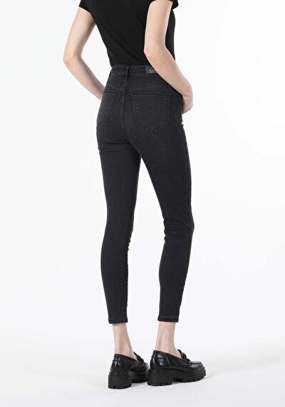 Image de 760 Diana Pantalon Denim Skinny  Leg  En  Super Slim Fit Femme