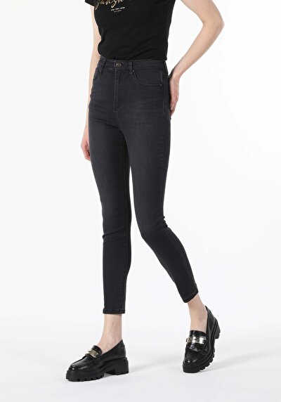 Image de 760 Diana Pantalon Denim Skinny  Leg  En  Super Slim Fit Femme