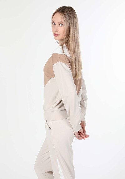 Afficher les détails de Pull-over Beige   Femme