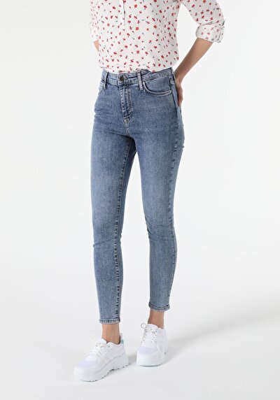 Image de 760 Diana Pantalon Denim Skinny  Leg  En  Super Slim Fit Femme