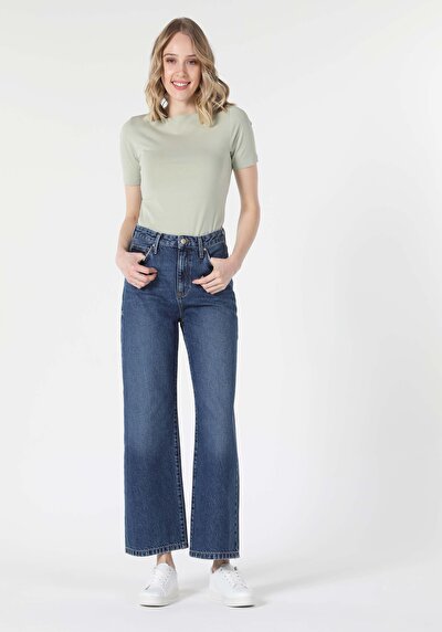 Image de 970 Berry Pantalon Denim Straight Leg En Regular Fit Femme