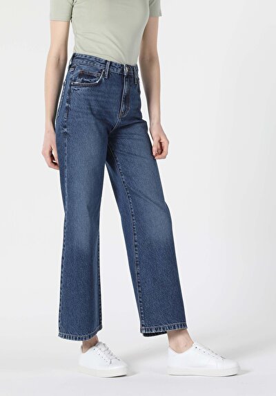 Image de 970 Berry Pantalon Denim Straight Leg  En  Regular Fit Femme