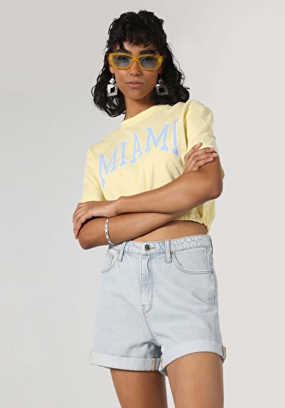 Image de T-shirt À Manches Courtes Jaune Regular Fit  Femme